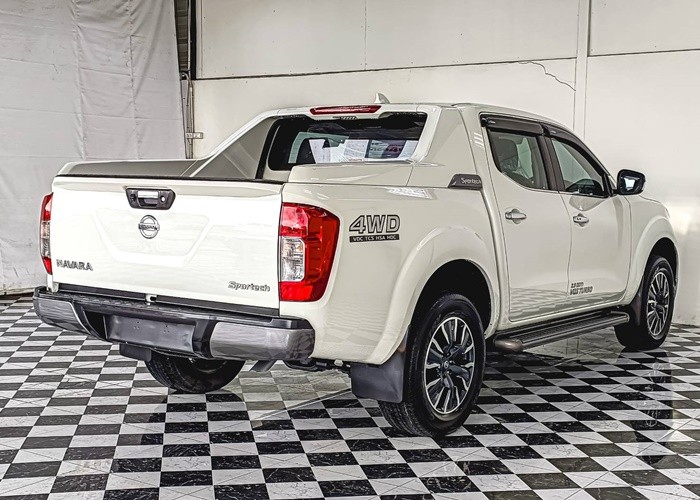 Used 12
                    NISSAN
                     for Sale Image