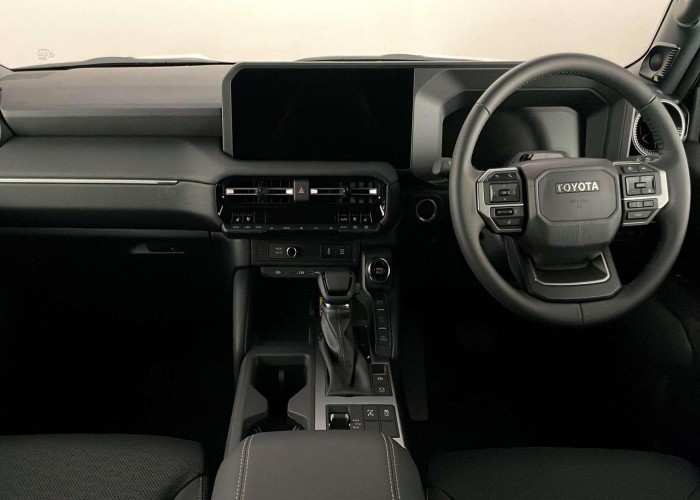 Used 1
                    TOYOTA
                     for Sale Image