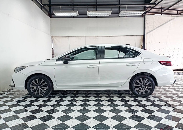 Used 1
                    HONDA
                     for Sale Image