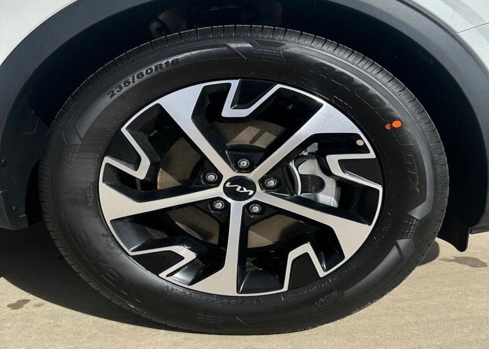 Used 1
                    KIA
                     for Sale Image