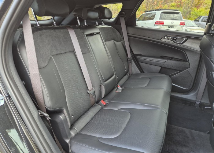 Used 1
                    KIA
                     for Sale Image