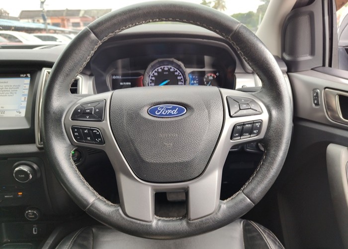 Used 8
                    FORD
                     for Sale Image