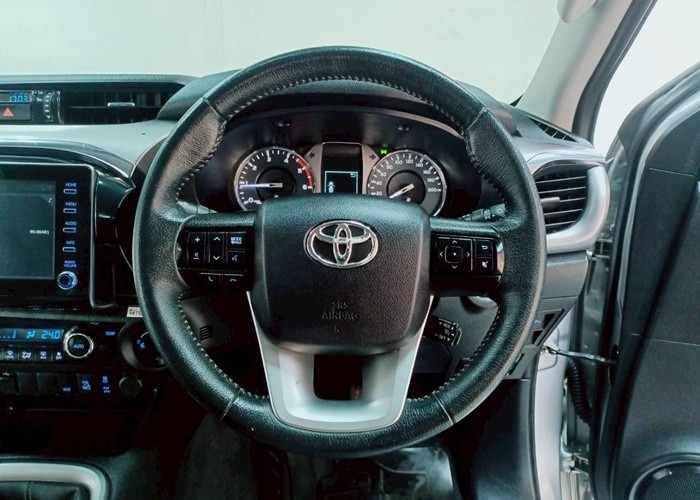 Used 8
                    TOYOTA
                     for Sale Image