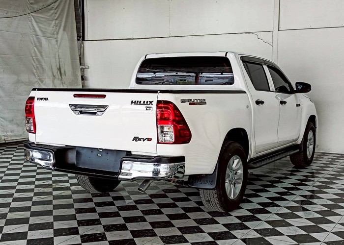 Used 8
                    TOYOTA
                     for Sale Image