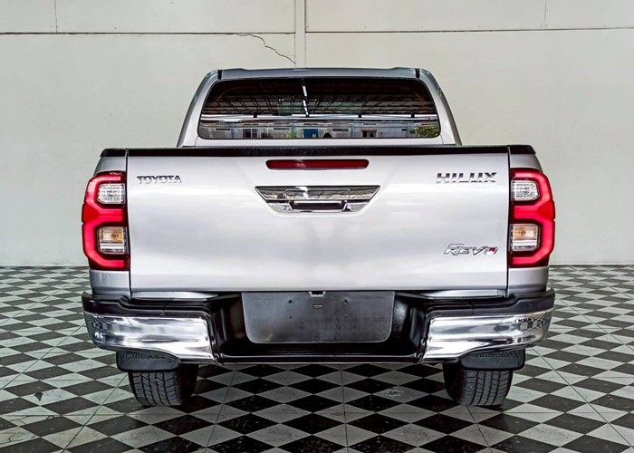 Used 8
                    TOYOTA
                     for Sale Image