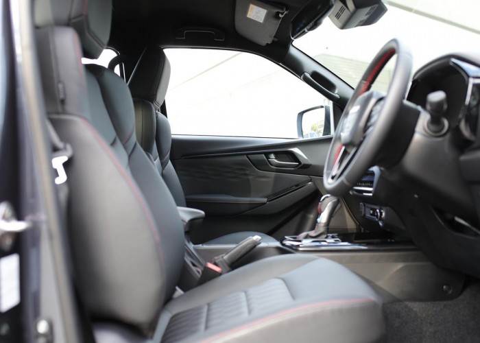 Used 1
                    ISUZU
                     for Sale Image